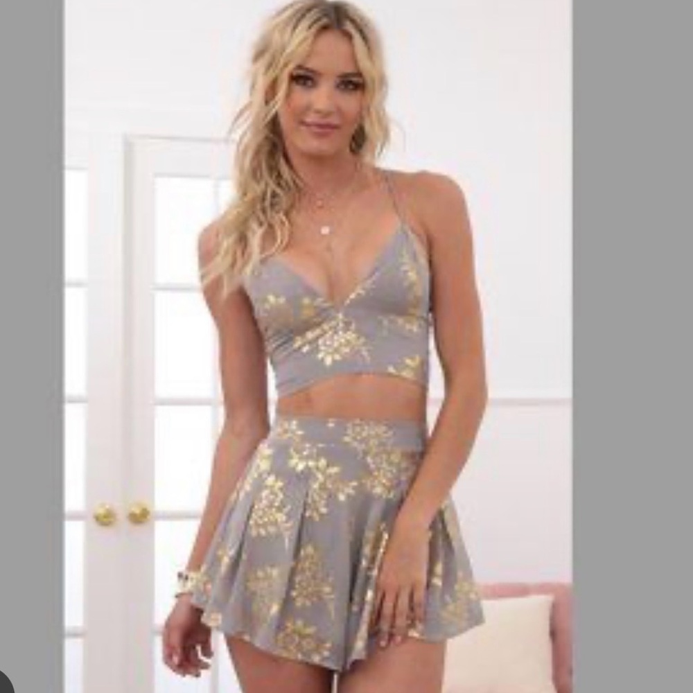 Lucy in the Sky Grey & Gold Flower Two-Piece Set